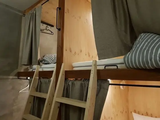Economy İki Ayrı Yataklı Oda, Sadece kadınlar için, Ortak Banyo