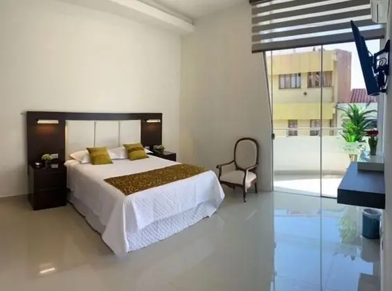 Comfort Tek Büyük Yataklı Oda