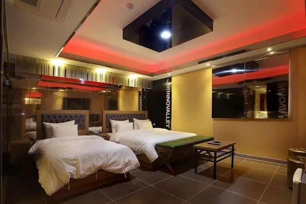 İki Ayrı Yataklı Oda