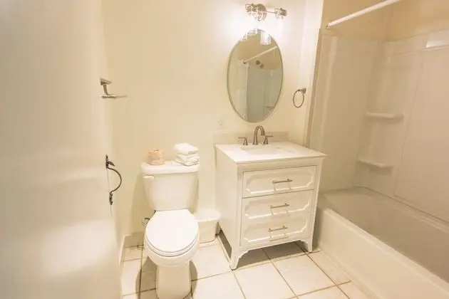Superior Room- 1 Queen & 1 Double Bed