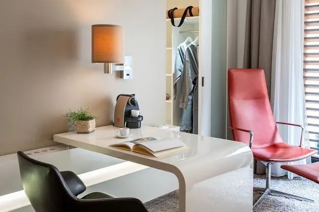 The Dresden Condo (2+3)