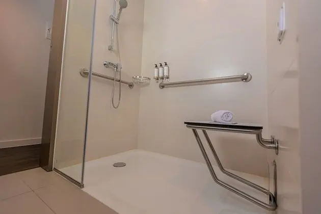 Adapted Room (2+1)