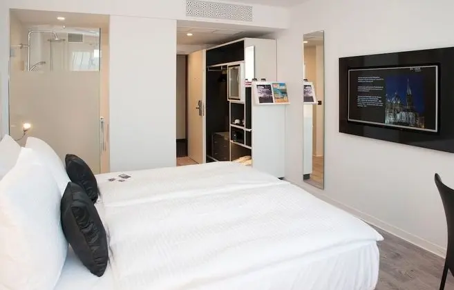 The Innside Room