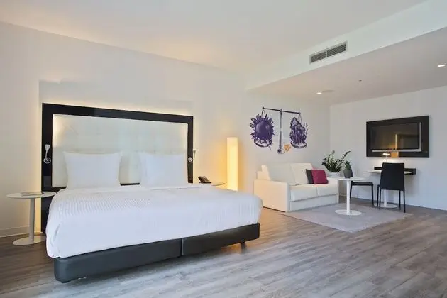 The Innside Premium Room (2 adults + 1 child)