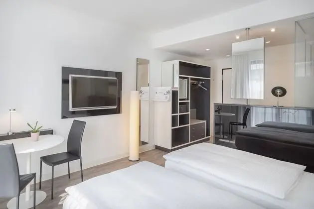 The Innside Room
