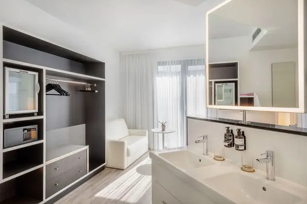 The Innside Room - Extra Space (3 adults)