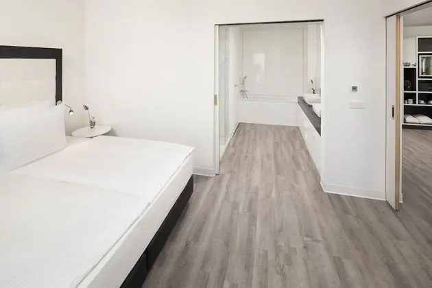 The Loft (2 adults + 1 child)