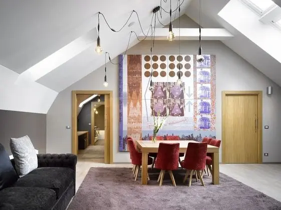The "Prague" Condo (5 adults)