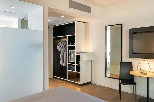 Innside Room