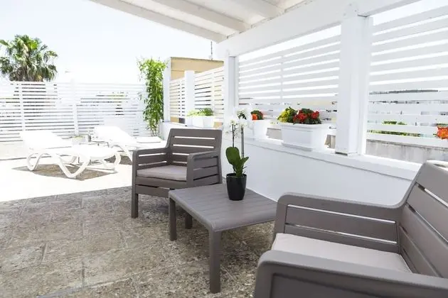 Tek Büyük Yataklı Oda, Teras