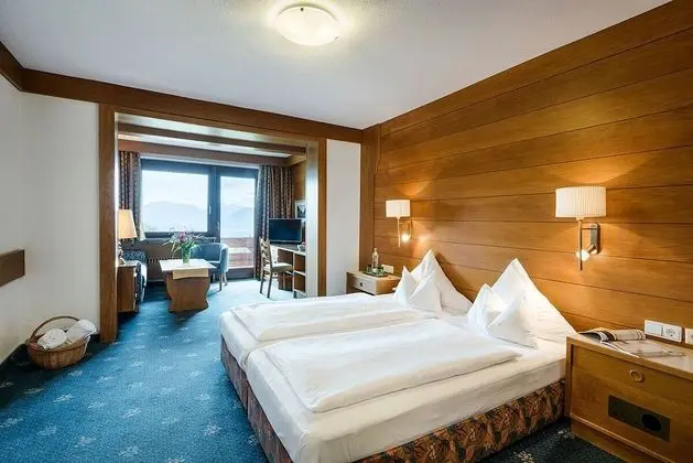 Basic Tek Büyük Yataklı Oda