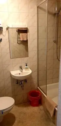 Basic İki Ayrı Yataklı Oda