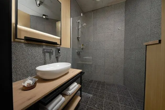 City Twin Room