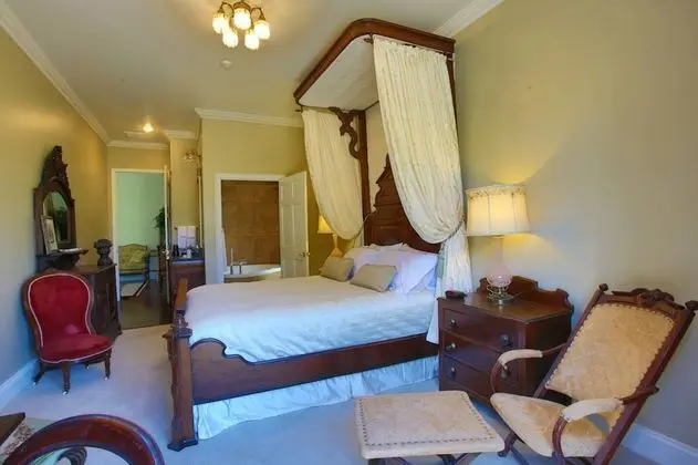 Luxury Süit, 1 Büyük (Queen) Boy Yatak, Sigara İçilmez, Göl Manzaralı