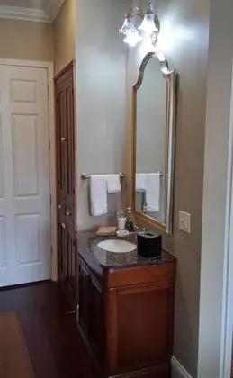 Luxury Süit, 1 Büyük (Queen) Boy Yatak, Sigara İçilmez, Göl Manzaralı