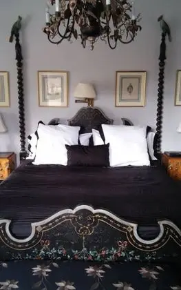 Oda, 1 En Büyük (King) Boy Yatak, Sigara İçilmez