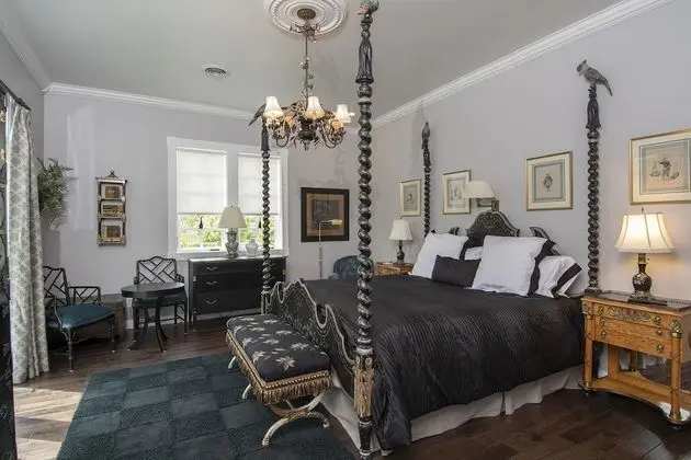 Oda, 1 En Büyük (King) Boy Yatak, Sigara İçilmez