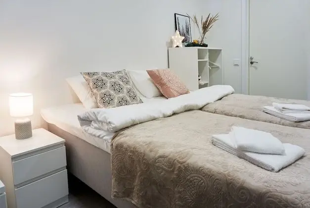 Comfort Tek Büyük veya İki Ayrı Yataklı Oda (1)