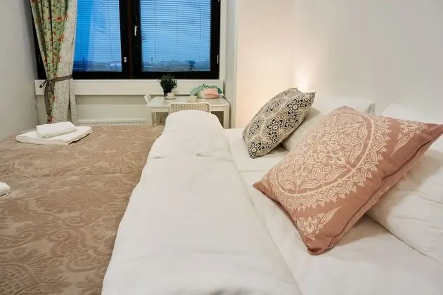 Comfort Tek Büyük veya İki Ayrı Yataklı Oda (1)