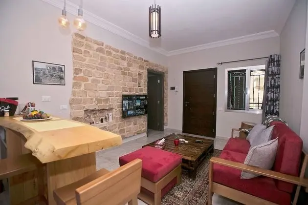 Apartment 3