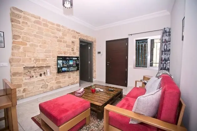 Apartment 3