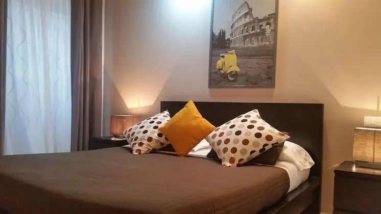 Standard Tek Büyük Yataklı Oda