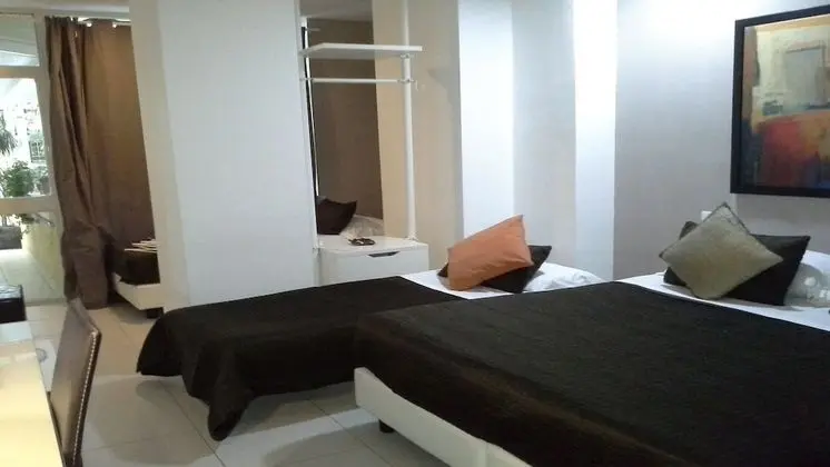 Üç Kişilik Oda (with double bed, single & small bed)