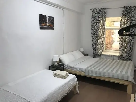 Economy Tek Büyük Yataklı Oda, Ortak Banyo