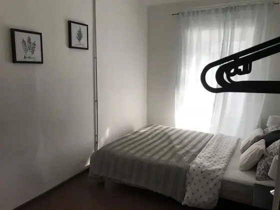 Economy Tek Büyük Yataklı Oda, Ortak Banyo