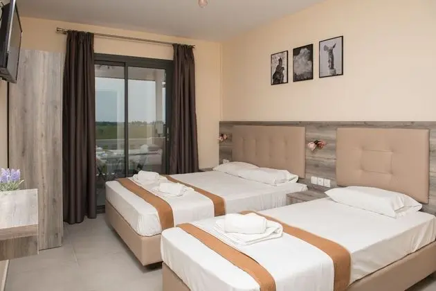 Deluxe Üç Kişilik Oda, Deniz Manzaralı