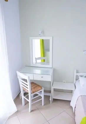 Standard Tek Büyük veya İki Ayrı Yataklı Oda, Bahçe Manzaralı