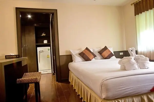 Cottage Double Bed
