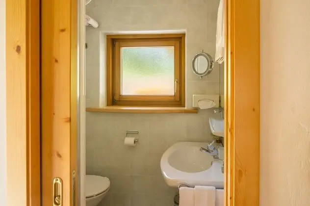 Üç Kişilik Oda, Balkon, Dağ Manzaralı