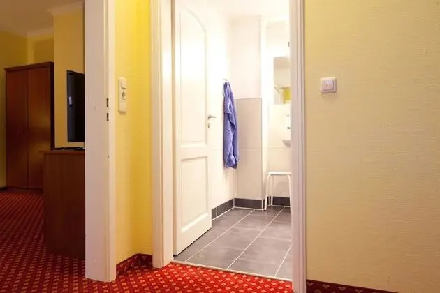 Comfort Tek Büyük Yataklı Oda, 2 Yatak Odası, Engellilere Uygun