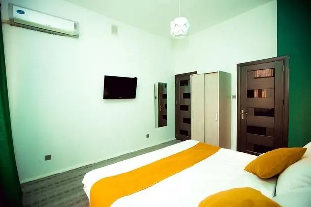 Standard Tek Büyük veya İki Ayrı Yataklı Oda, Balkon