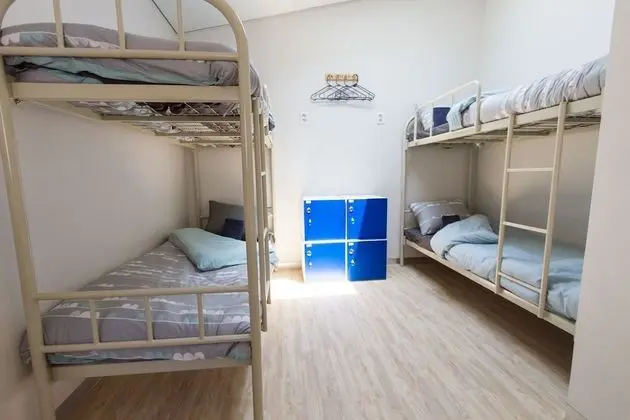 Economy Dört Kişilik Oda (4-Bed Ensuite)