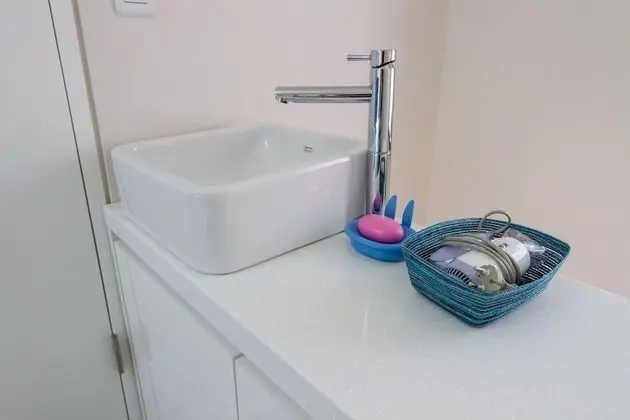 Economy Dört Kişilik Oda (4-Bed Ensuite)
