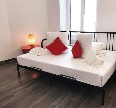 Comfort Üç Kişilik Oda, Bahçe Manzaralı