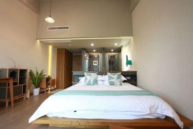 Design Tek Büyük Yataklı Oda, Göl Manzaralı