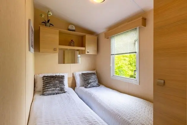 Family Karavan, Özel Banyo, Bahçe Manzaralı (Luxury Static Caravan)