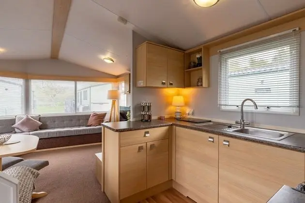 Family Karavan, Özel Banyo, Bahçe Manzaralı (Luxury Static Caravan)