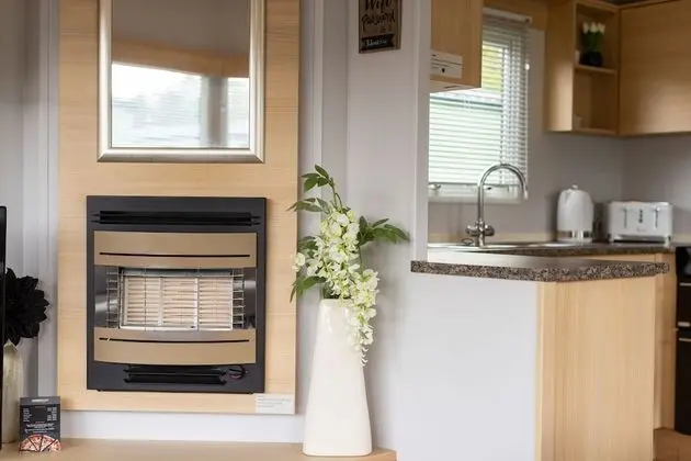 Family Karavan, Özel Banyo, Bahçe Manzaralı (Luxury Static Caravan)