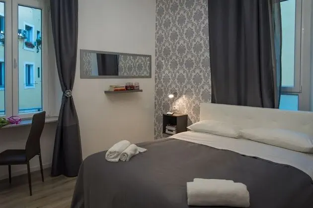 Superior Tek Büyük Yataklı Oda