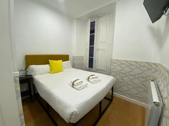 Tek Büyük Yataklı Oda