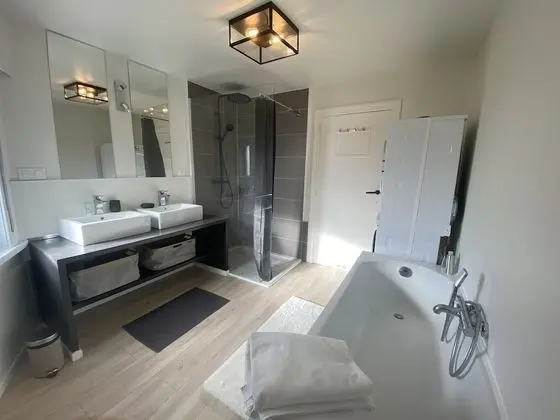 City Ev, Banyolu/Duşlu, Şehir Manzaralı (Instant-Knokke)