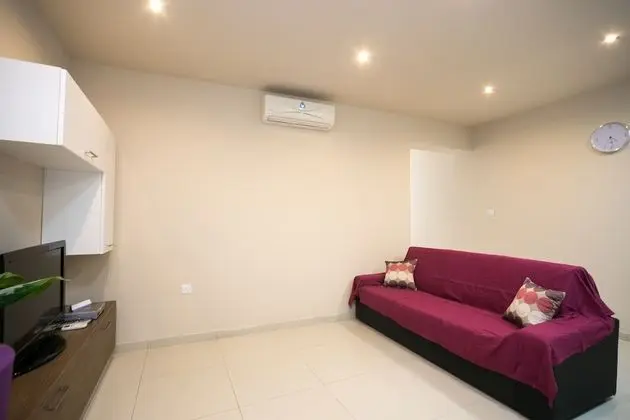 Design Apart Daire, 1 Yatak Odası (Plum)