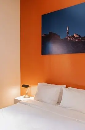 Design Tek Büyük Yataklı Oda, Balkon