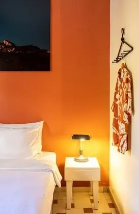 Design Tek Büyük Yataklı Oda, Balkon