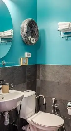 Design Tek Büyük Yataklı Oda, Balkon