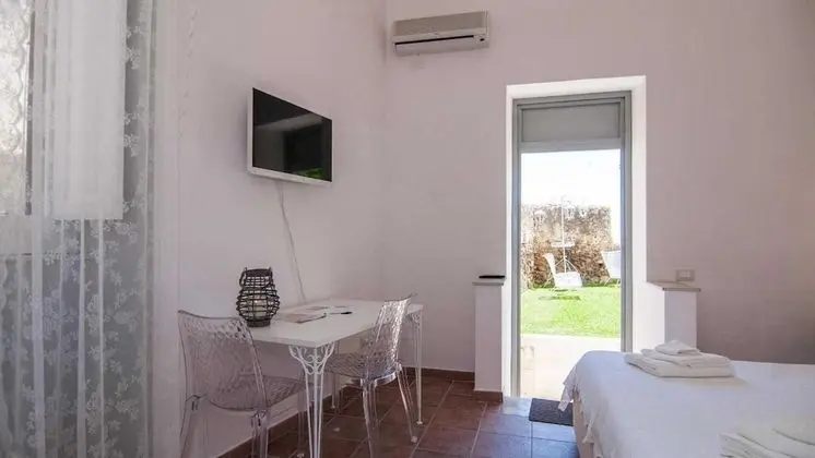 Superior Tek Büyük Yataklı Oda, Teras, Avlu